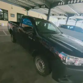 Toyota Hilux SC Pickup solar tahun 2023 km rendah