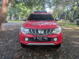 Mitsubishi Triton Exceed AT 2.5L 4WD
