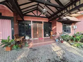 Di Jual Cepat 1 Unit Rumah Second Daerah Flamboyan / Pajak Melati
