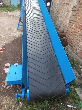 Mesin Konveyor Conveyor Ban Berjalan