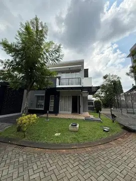 Dijual sgt murah rumah rapih siap huni di Residence One-Bsd City(SHM)