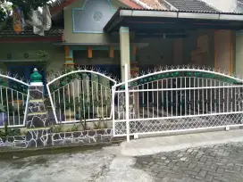 Rumah disewakan/dikontrakkan