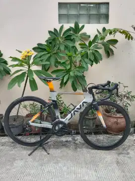 SEPEDA BALAP ROADBIKE JAVA SUPREMA 2022 FRAME WHEELSET CARBON