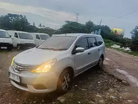 Nissan Grand livina 2017 Bensin