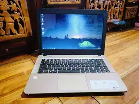 Laptop Asus X441 AMD A9-9425 3,1 GHz Normal Baterai 5 Jam