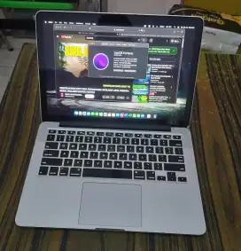 MacBook pro 13 2015 Core i5 Ram 16 SSD 120