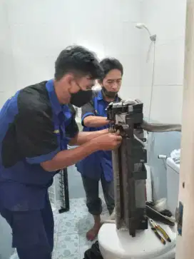 Panggilan jasa Pasang AC baru ke rumah