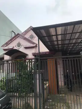 Dijual Cepat Rumah di Kencana Loka Bsd City