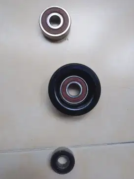 Bearing alternator & Pully idle Avanza