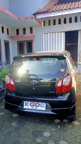 Dijual Agya TRD