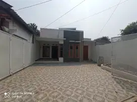 Rumah jakarta timur luas 203m 3kt 2km 2 mobil jakarta