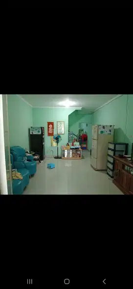 Dijual cepat dan murah rumah 2 lantai di puri gardena kalideres