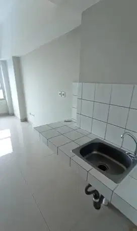 Disewakan Apartemen the springlake view summarecon bekasi