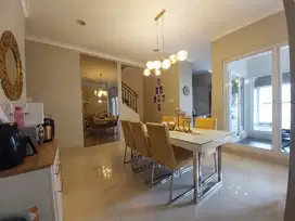 Dijual Rumah 2 muka  Grand wisata, 5 kamar, Tambun, Bekasi