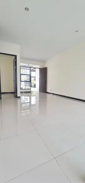 Dijual Rumah 100% Baru Keren Taman Kopo Indah Bandung
