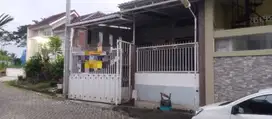 Rumah siap huni Tirtasani karang ploso Malang