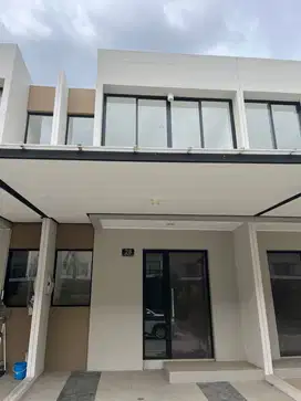 Dijual Cepat Rumah 2lt di PIK2 Ext 4.5x10 hanya 950jt!