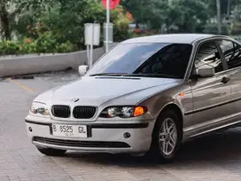 BMW E46 318i AT 2002 KM 62 RIBU EX LAWYER TERAWAT