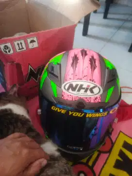 Helm nhk full face