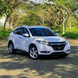 HRV E CVT 2015 ISTIMEWA