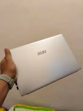 MSI modern 14 core i3 gen 11