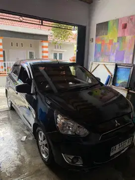 Mitsubitsi Mirage Matic 2012