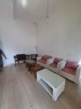 Disewakan rumah Demang Palembang