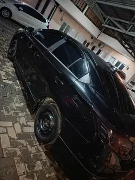 Toyota Limo 2014 Bensin