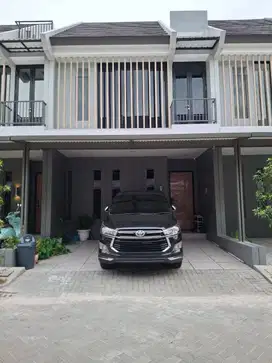 Dijual Rumah Di Living Lake Garden Grand Wisata Bekasi