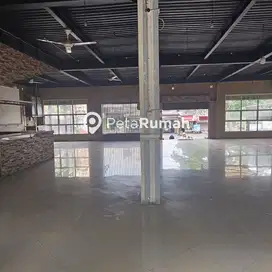 DIJUAL/DISEWA RUANG USAHA JALAN SEI BATANG HARI - (HANNY)
