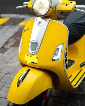 Vespa GTS 300 SS Rizoma Italy Edition 2019 ( CBU )