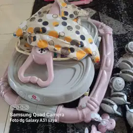 Baby walker bekas,gratis