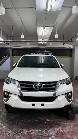 Fortuner VRZ 2.4 diesel 2020 putih