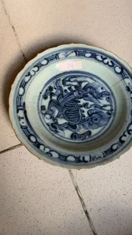 Dijual keramik piring antik