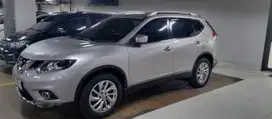 Nissan X-Trail 2015 Bensin