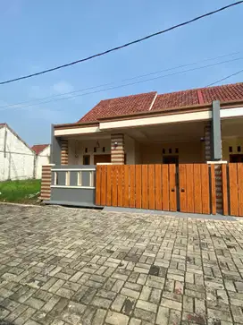 Rumah classic - siap Huni - dp 10 Juta - pancoran mas depok