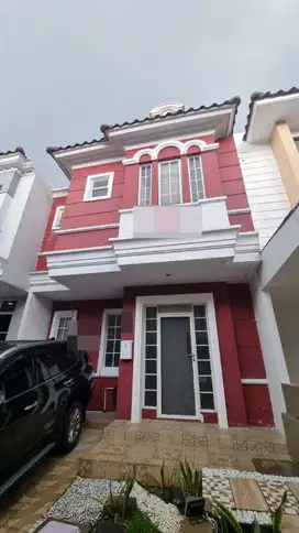 DIJUAL RUMAH DI MALIBU GADING SERPONG