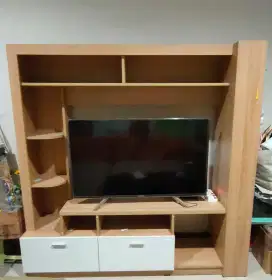 Lemari TV Entertainment Center (TV, Game Consol, Buku)