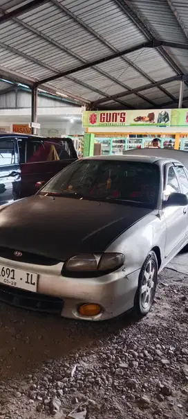 Hyundai Accent 2000 Bensin