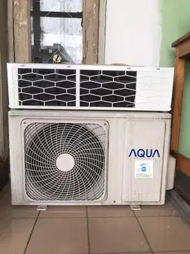 AC AQUA 1/2pk LIKE NEW