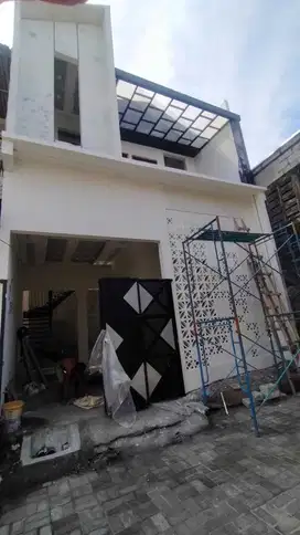 Rumah 2 Lantai Lokasi Wage Aloha Taman Sidoarjo