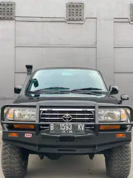 Toyota Land cuiser VXR A/T 1996
