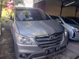 Kijang Innova Grand Barong AT Silver 2015