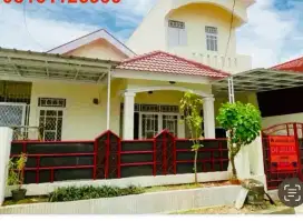 Rumah Villa Pamulang Mas Tanggerang Selatan - 6 Kamar Tidur