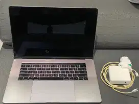 Macbook pro 15 Inc 2016