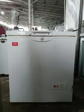 Disini Dapat ORIGINAL dan Terjangkau Freezer box 
Merk TCL 
200 L