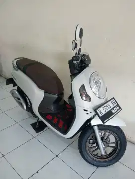 scoopy prestige 2022