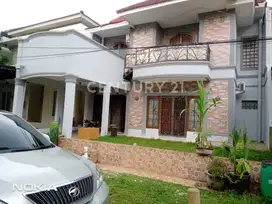 Rumah 2 Lantai  Furnish Strategis Di Dago Lc