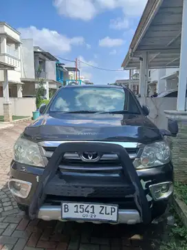 Toyota Fortuner 2007 Bensin
