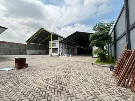 Disewakan Gudang Workshop di Dharmawangsa Gubeng